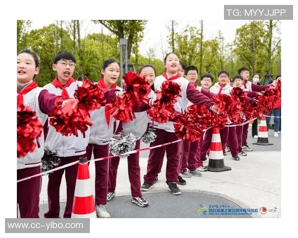 普尔赞球迷热情支持称球队表现值得喝彩与期待