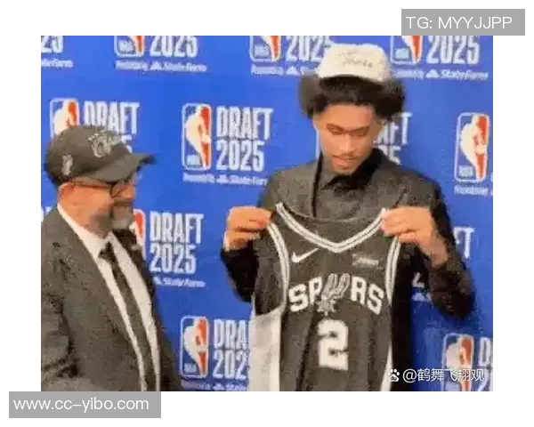 马刺主场对决勇士迪伦哈珀缺阵其他球员全力出战